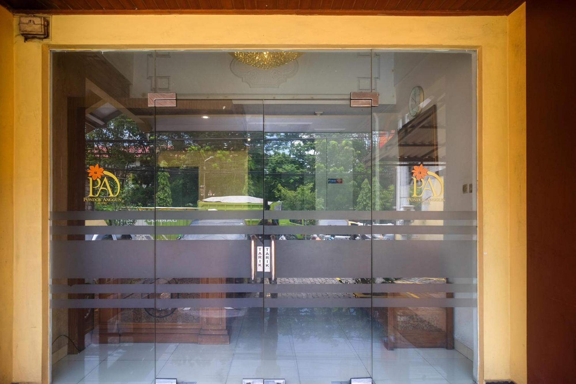 Urbanview Hotel Pondok Anggun Yogyakarta By Reddoorz Maguwo Εξωτερικό φωτογραφία