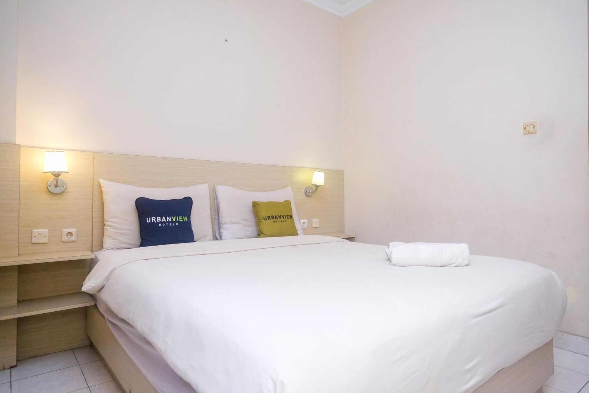 Urbanview Hotel Pondok Anggun Yogyakarta By Reddoorz Maguwo Εξωτερικό φωτογραφία