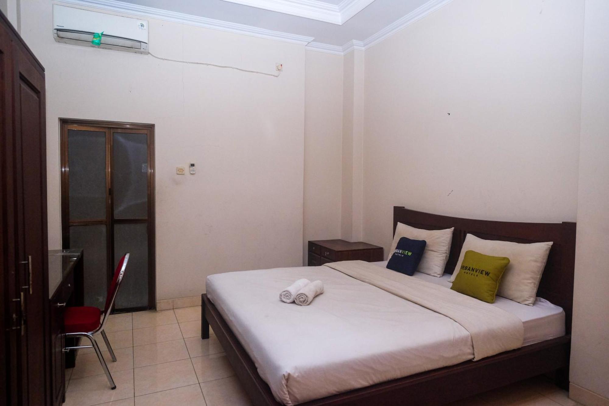 Urbanview Hotel Pondok Anggun Yogyakarta By Reddoorz Maguwo Εξωτερικό φωτογραφία