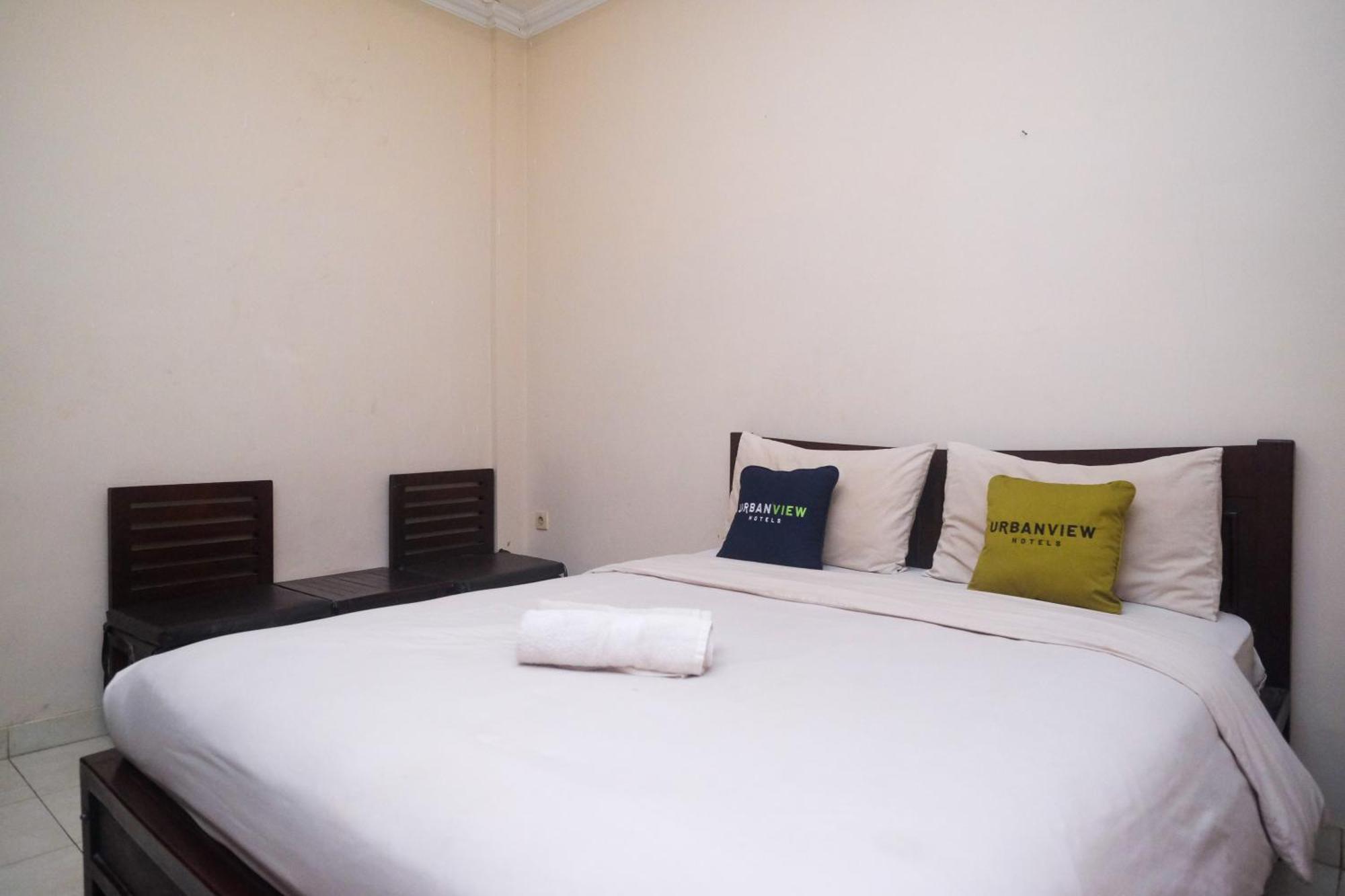 Urbanview Hotel Pondok Anggun Yogyakarta By Reddoorz Maguwo Εξωτερικό φωτογραφία