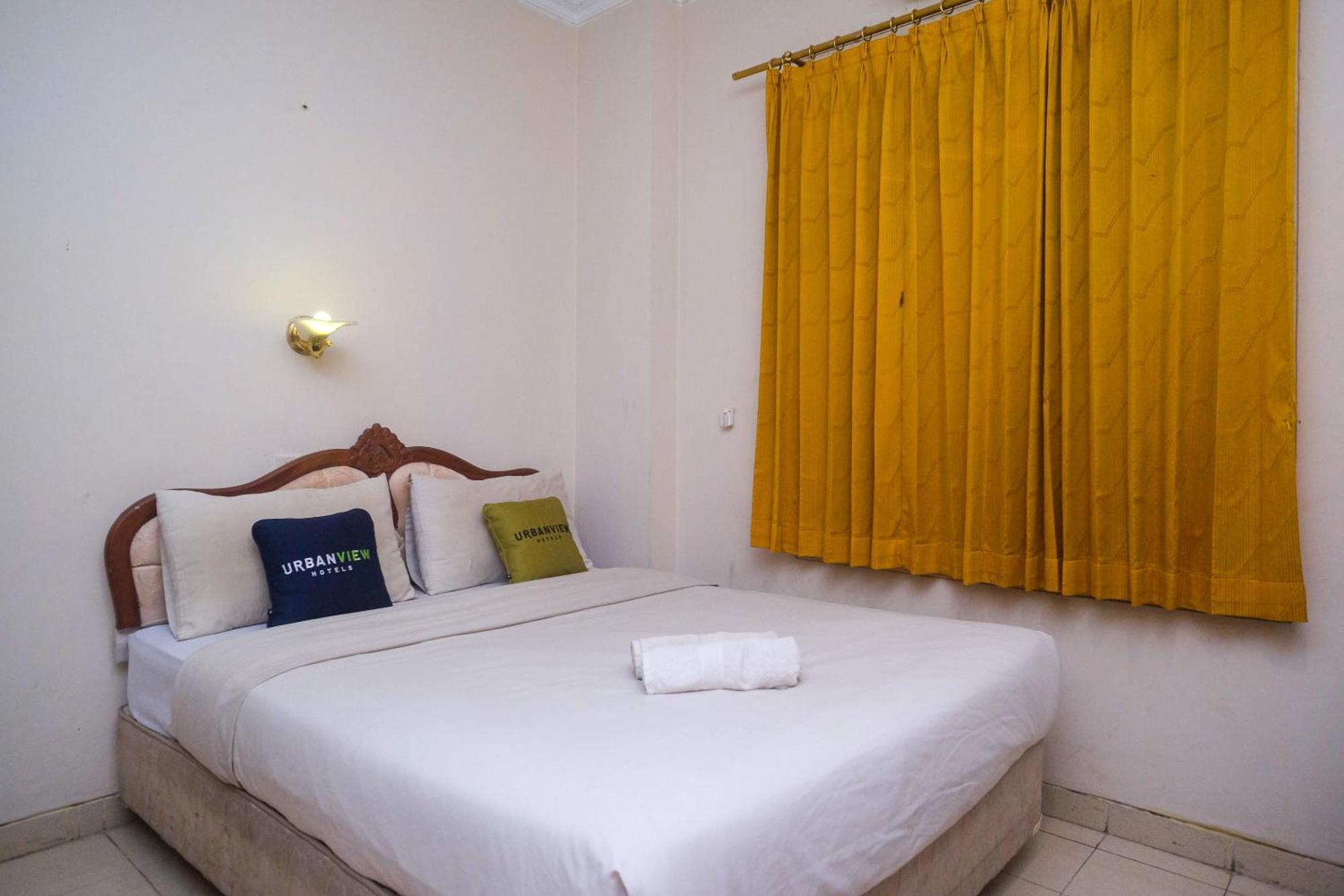 Urbanview Hotel Pondok Anggun Yogyakarta By Reddoorz Maguwo Εξωτερικό φωτογραφία