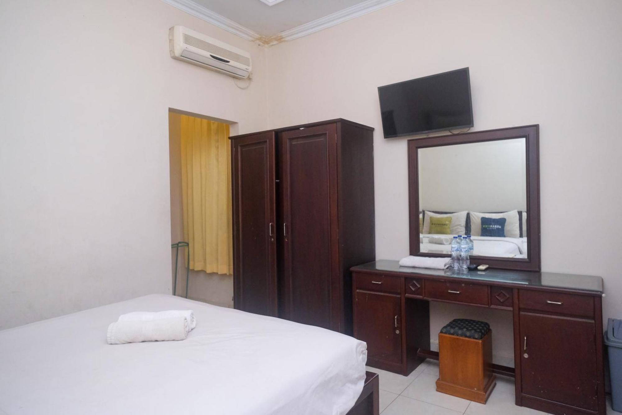 Urbanview Hotel Pondok Anggun Yogyakarta By Reddoorz Maguwo Εξωτερικό φωτογραφία