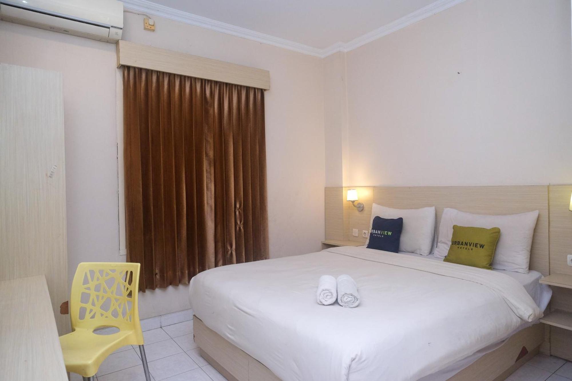 Urbanview Hotel Pondok Anggun Yogyakarta By Reddoorz Maguwo Εξωτερικό φωτογραφία